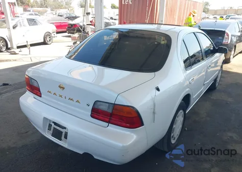 1995 Nissan Maxima Gle/Gxe/Se from USA, damaged, VIN JN1CA21D3ST038818